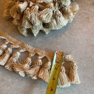 Elegant Cream Tassel Trim